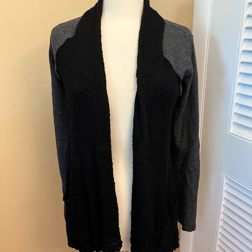 Lucky Brand Black and Gray Cardigan Sweater. Size Medium